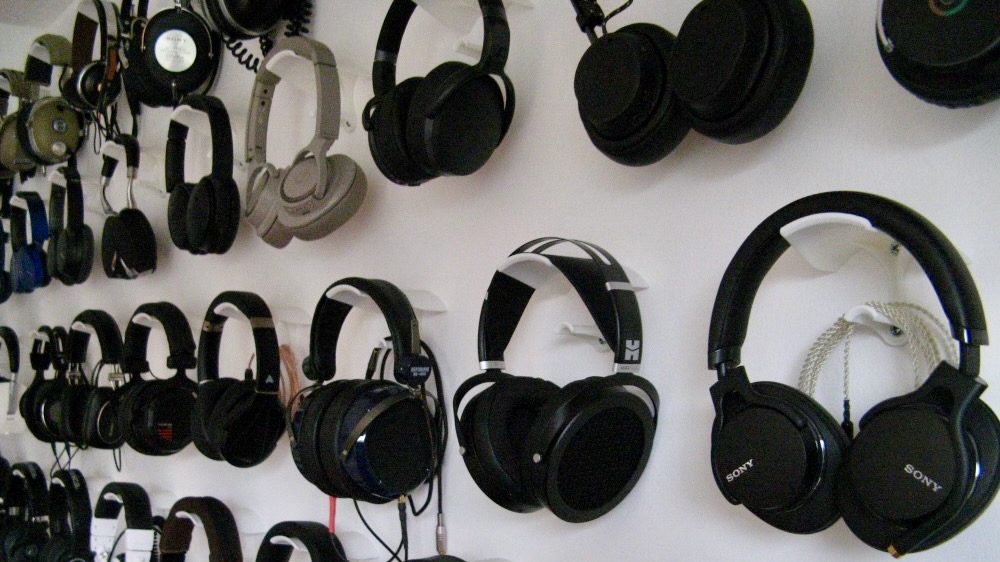 Choosing the Right Headphones For You